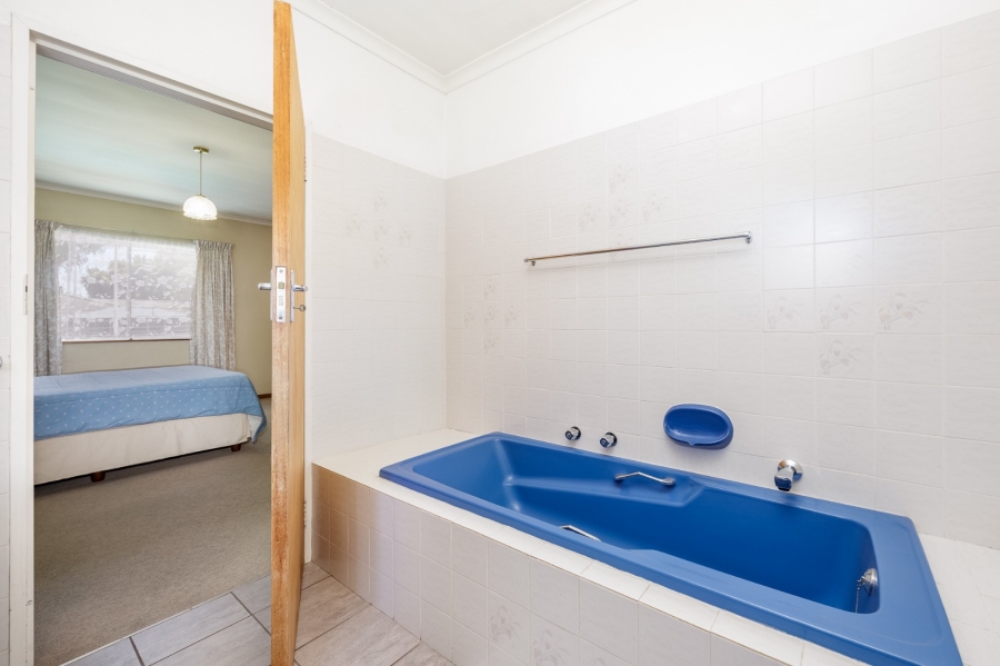 4 Bedroom Property for Sale in Elim Western Cape